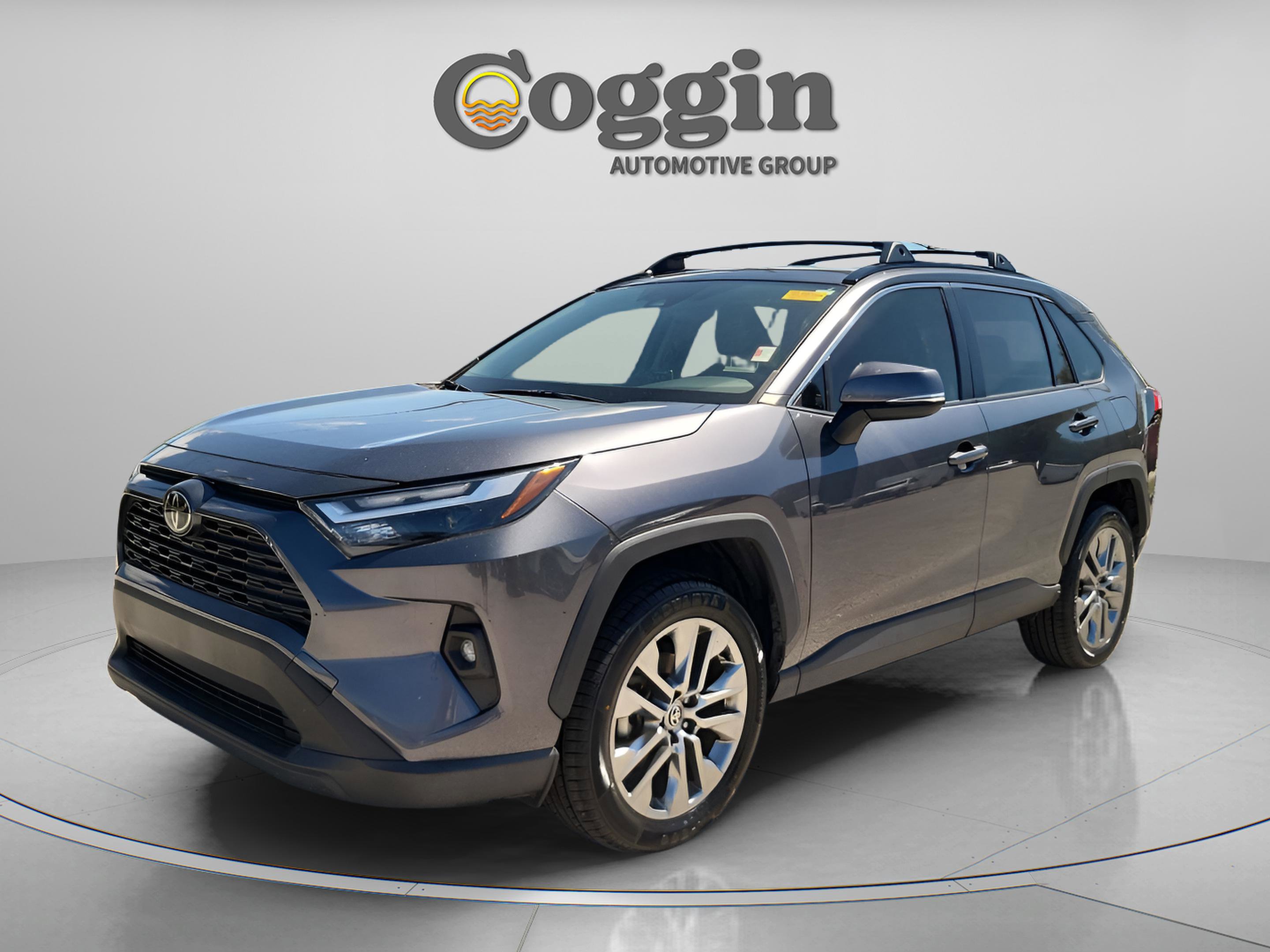 Used 2023 Toyota RAV4 XLE Premium image 1