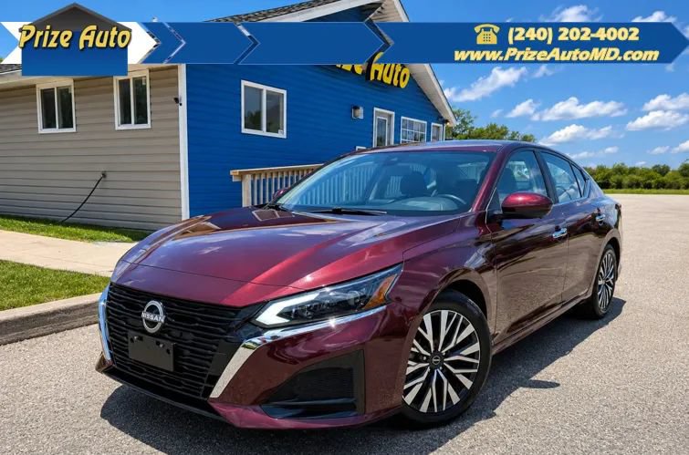 Used 2023 Nissan Altima 2.5 SV