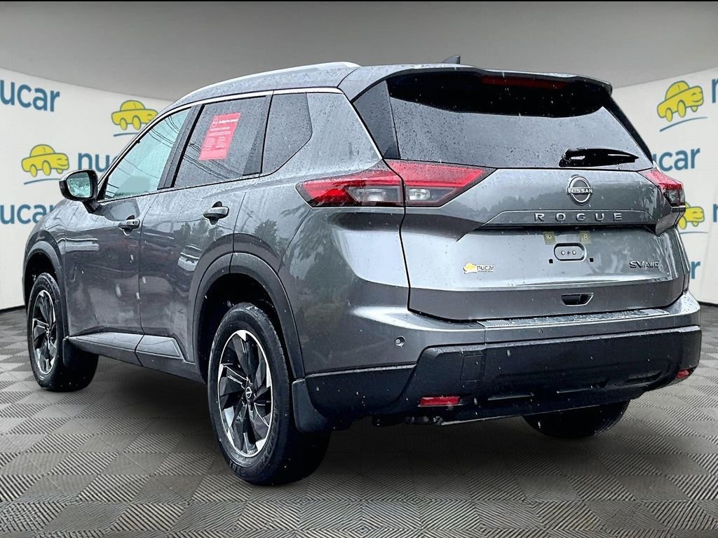 Used 2024 Nissan Rogue SV w/ SV Premium Package AWD/4WD image 4