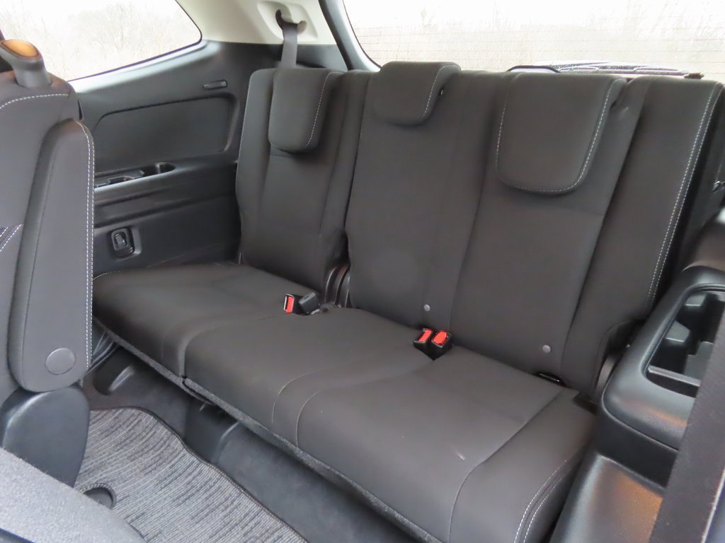 Used 2024 Subaru Ascent Premium w/ Convenience Package image 29