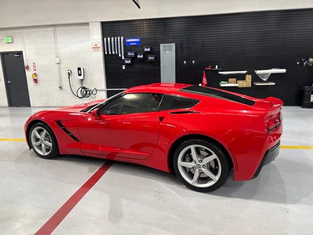 Used 2014 Chevrolet Corvette Stingray Coupe RWD image 4