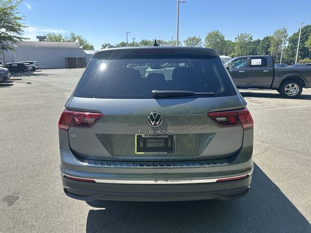 Certified 2023 Volkswagen Tiguan SE image 4