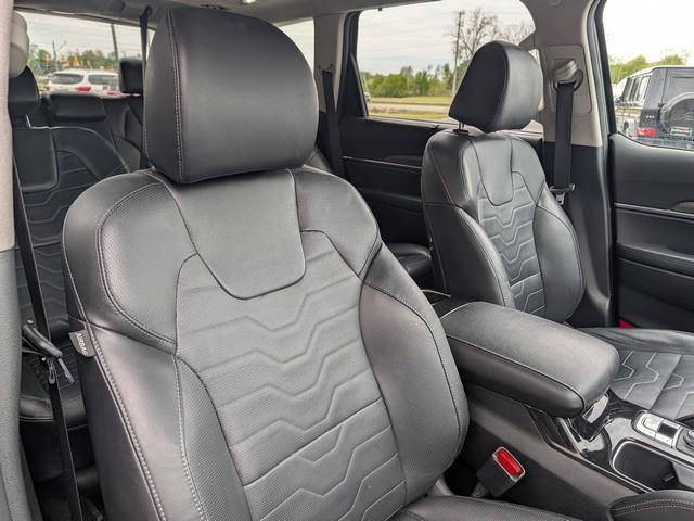 Used 2022 Kia Telluride SX w/ SX Prestige Package AWD/4WD image 27