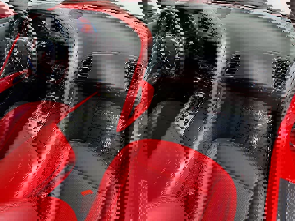 Used 2015 Chevrolet Corvette Z06 RWD image 32