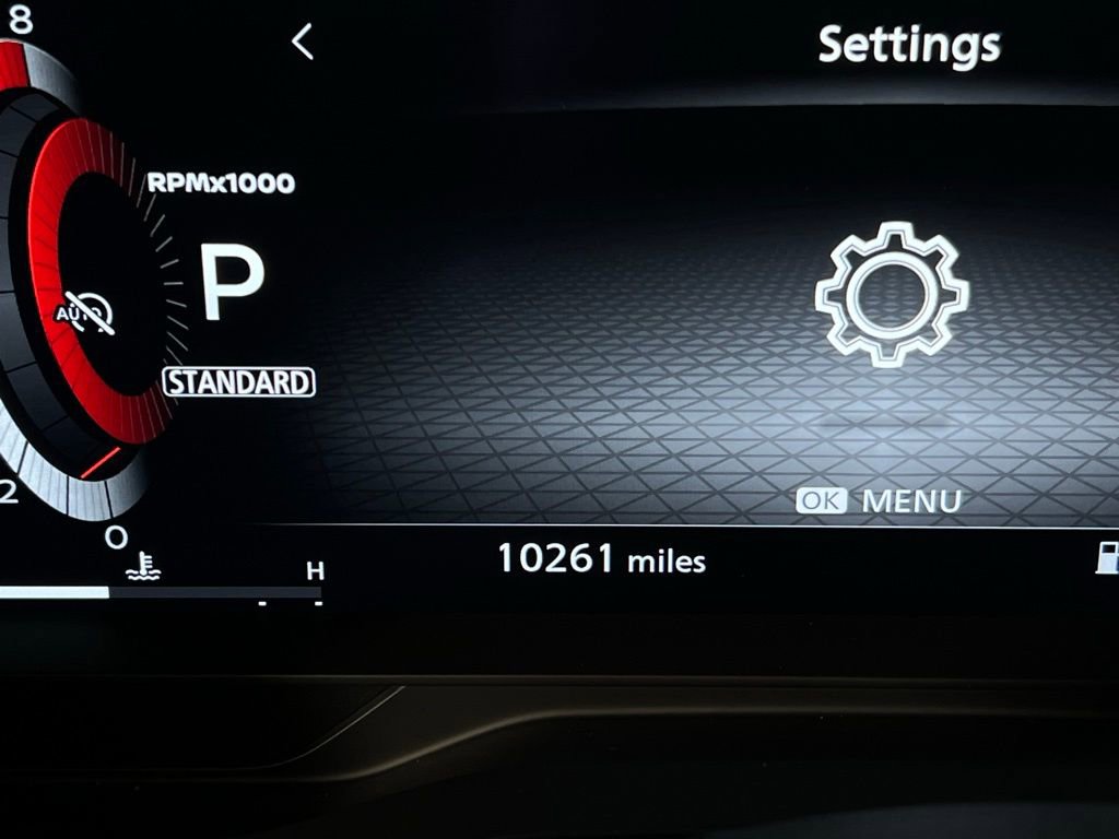 Used 2024 Nissan Pathfinder Platinum w/ Cargo Package image 14