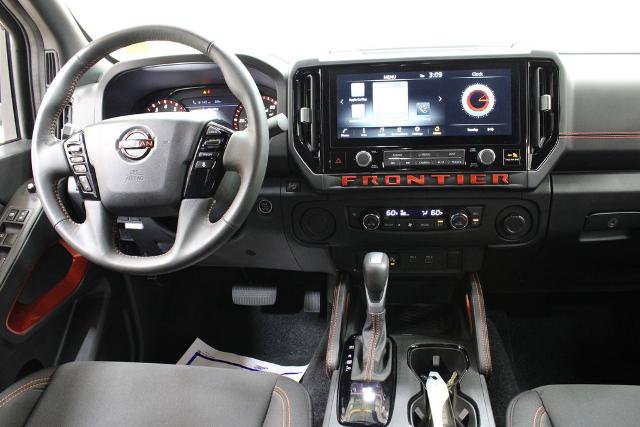 Certified 2025 Nissan Frontier Pro-X w/ Tow Package RWD image 9