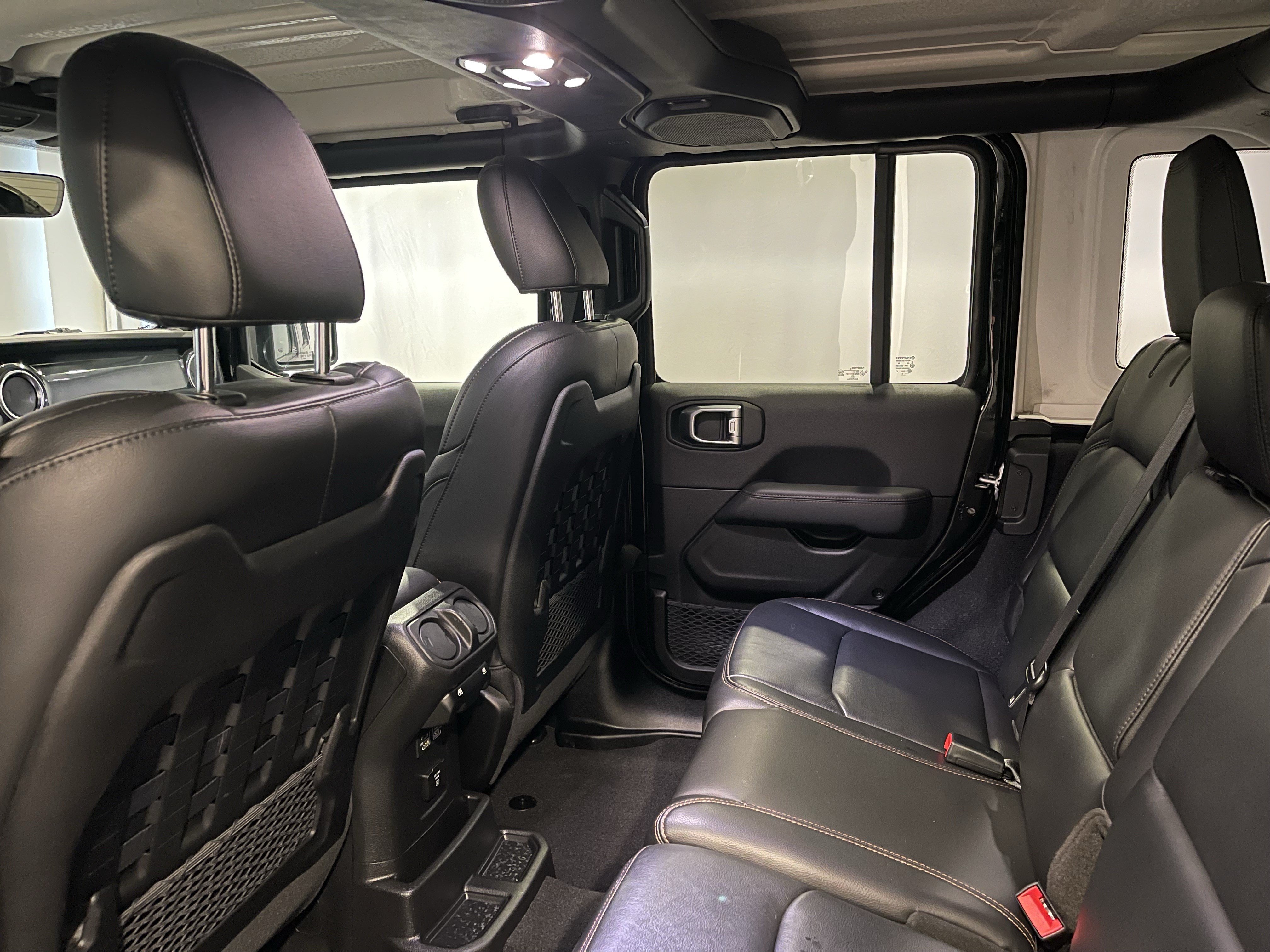 Used 2023 Jeep Wrangler Unlimited Rubicon 392 AWD/4WD image 23