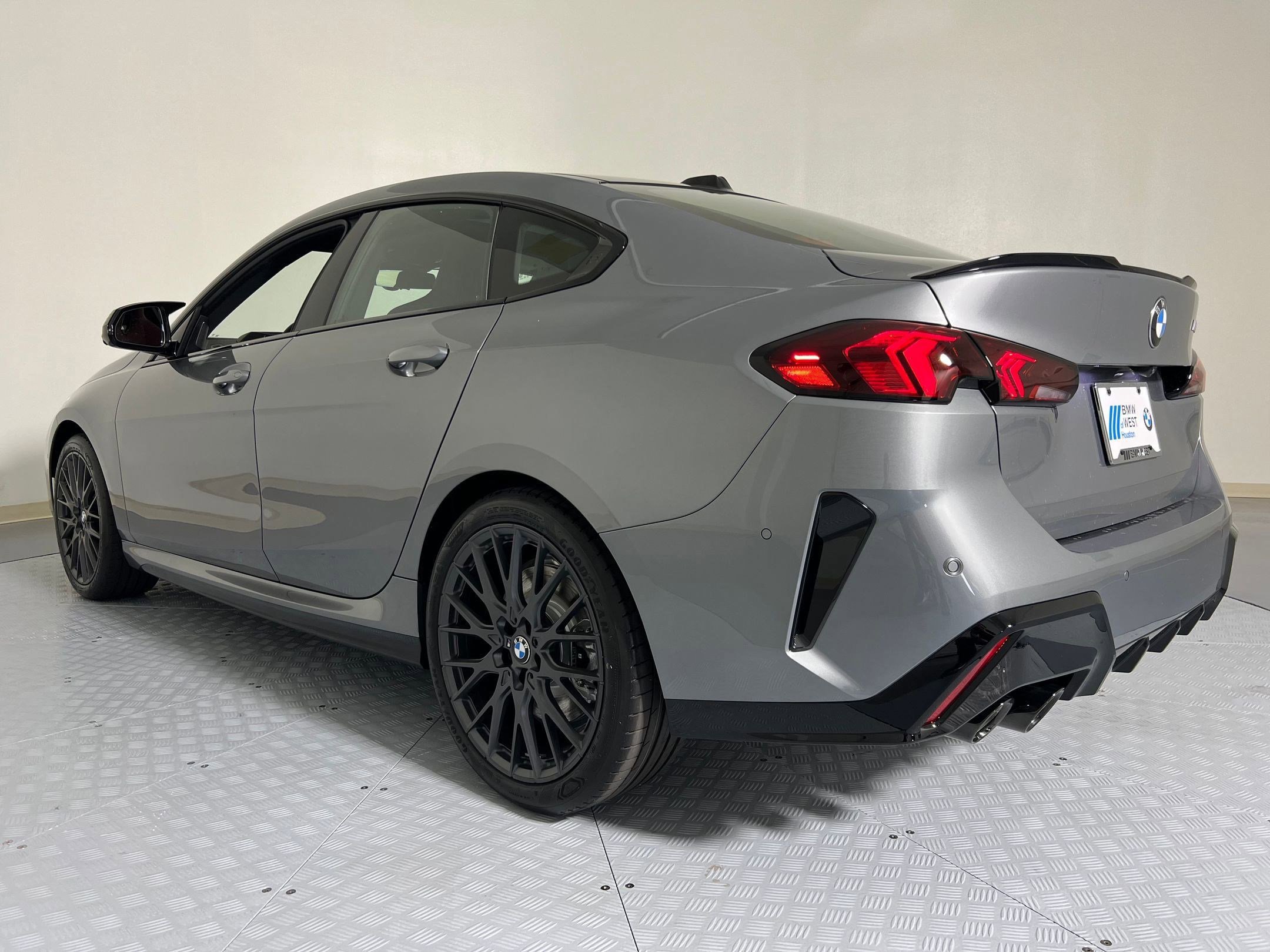 Used 2026 BMW M235i xDrive AWD/4WD image 3