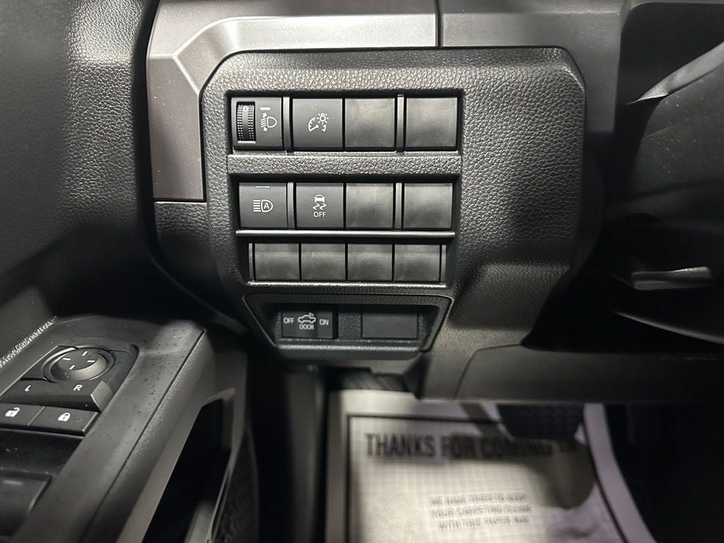 Used 2026 Toyota Tacoma TRD Off-Road AWD/4WD image 17