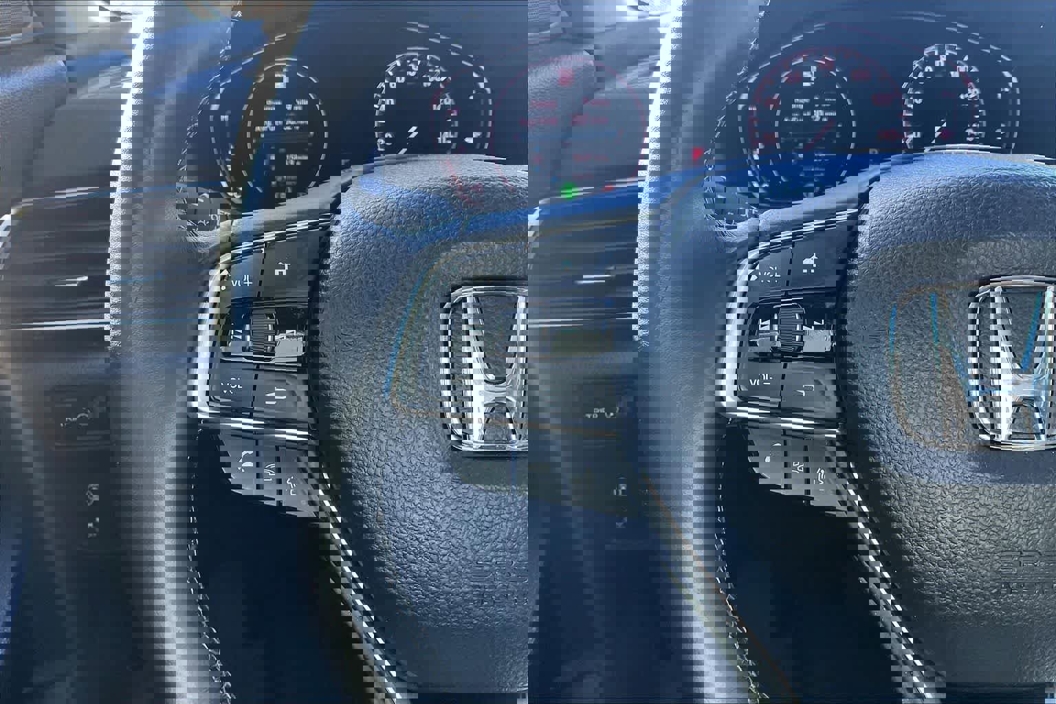 Used 2018 Honda Accord EX-L image 24