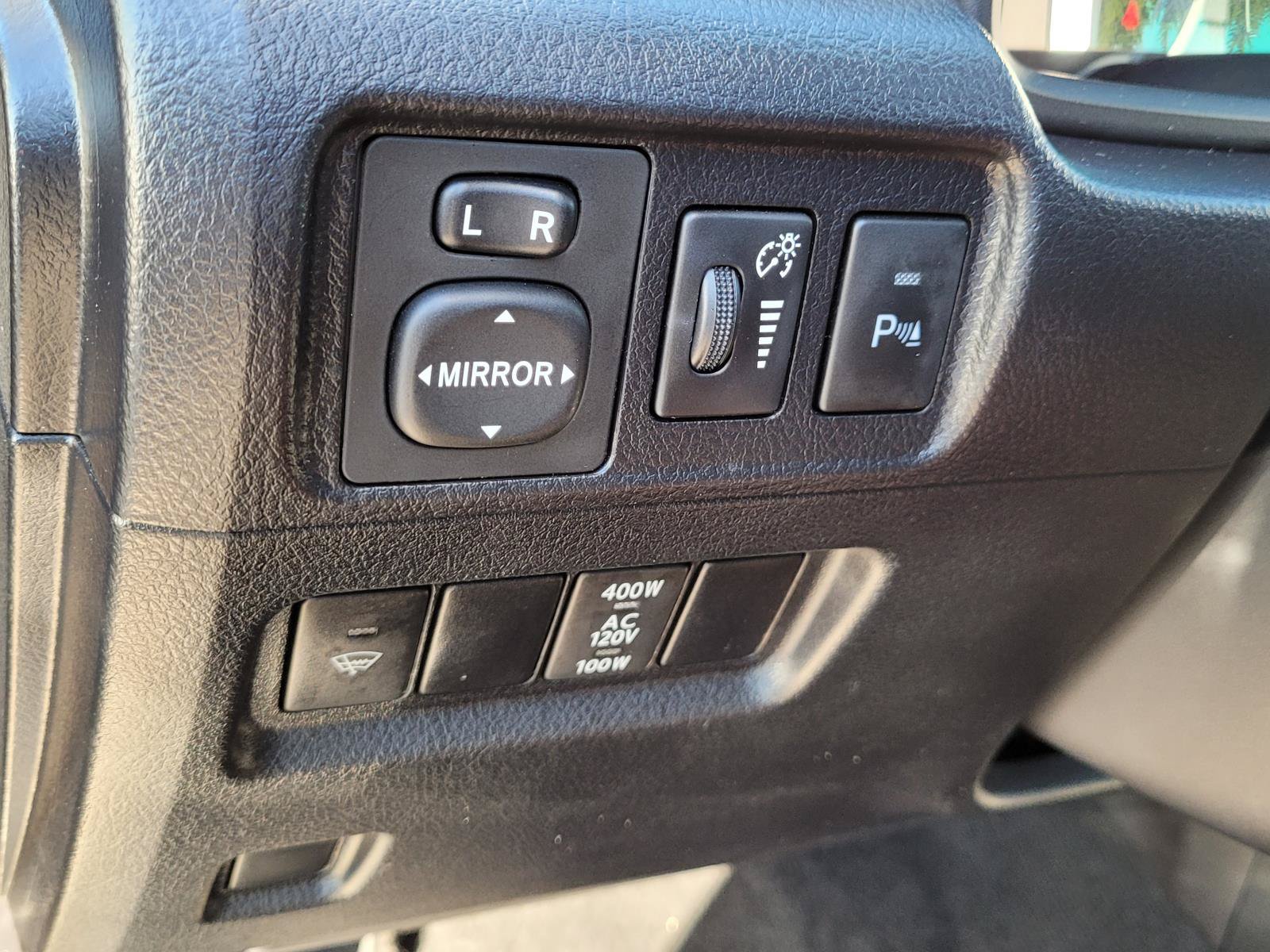 Used 2019 Toyota 4Runner Limited AWD/4WD image 27