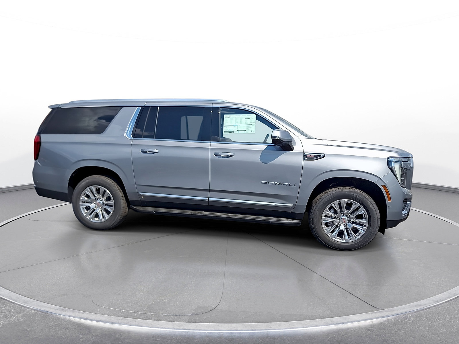 New 2026 GMC Yukon XL Denali w/ Advanced Technology Package AWD/4WD image 9