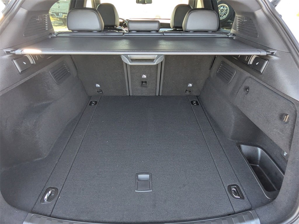 Used 2023 Alfa Romeo Stelvio Veloce image 6