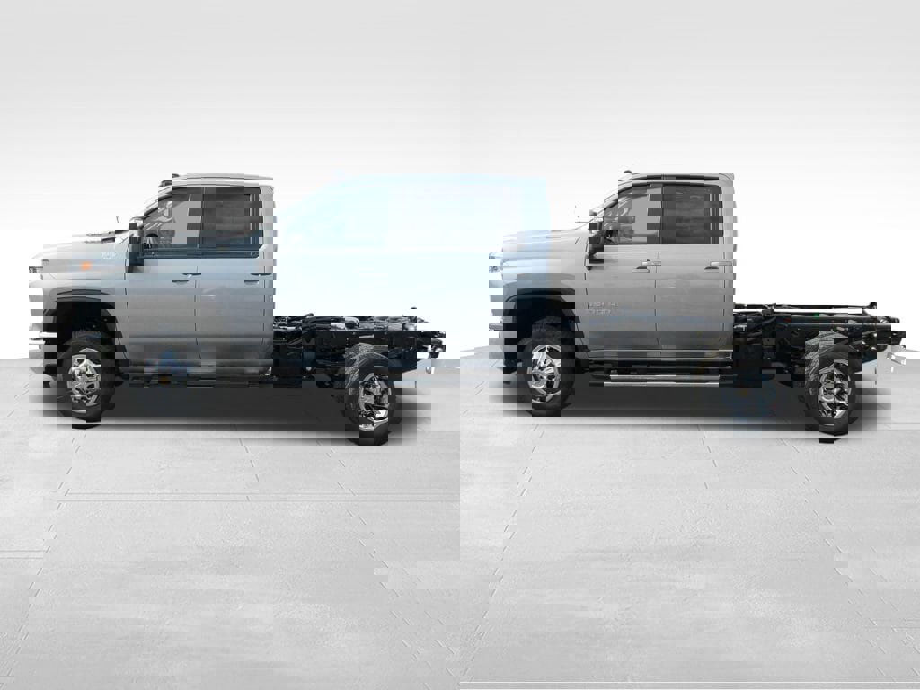 New 2026 Chevrolet Silverado 3500 LT w/ Convenience Package video 2