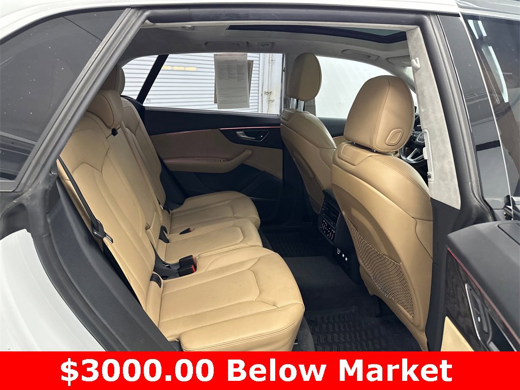 Used 2019 Audi Q8 Prestige image 17