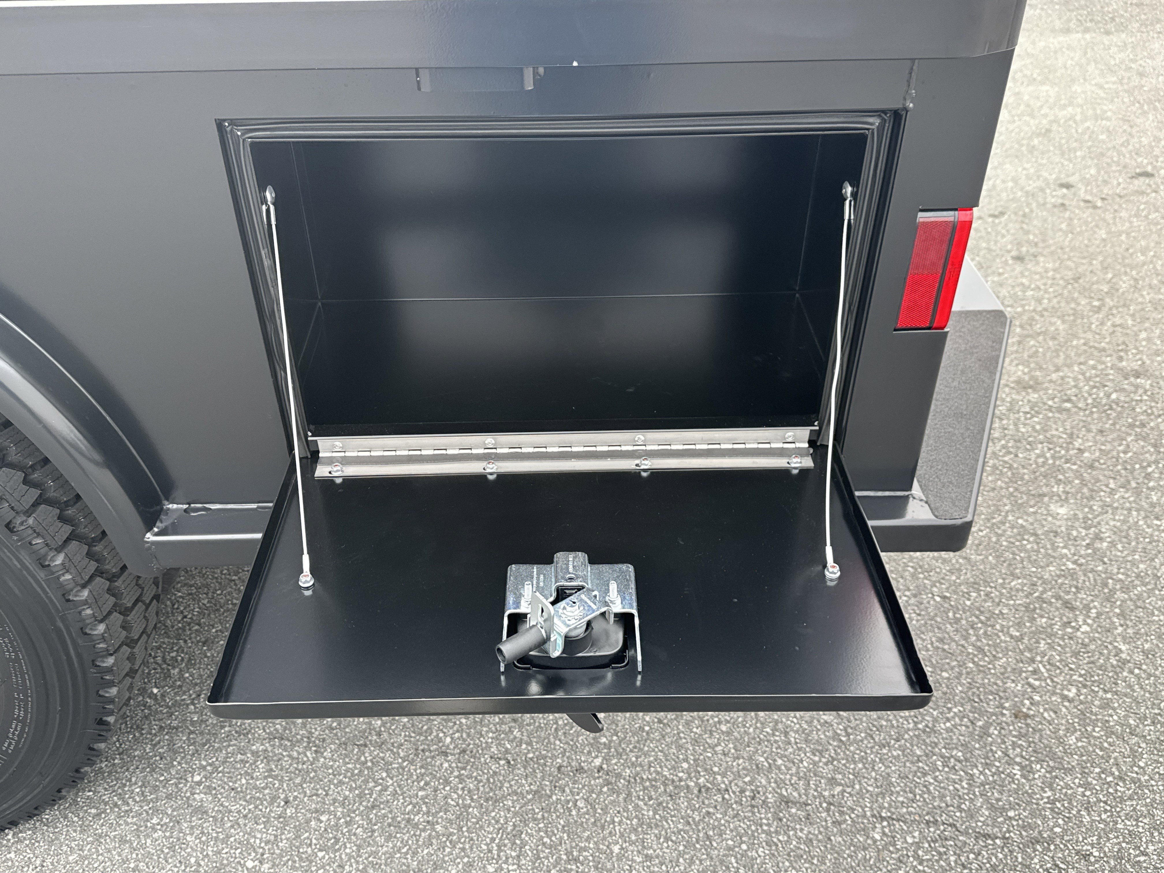 New 2026 RAM 5500 Tradesman w/ Chrome Appearance Group image 26