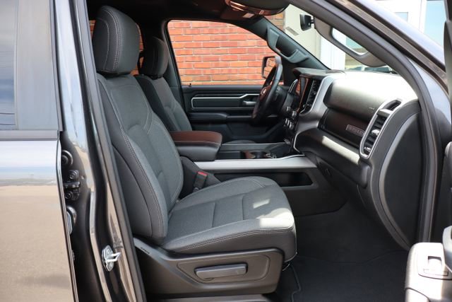 Used 2022 RAM 1500 Big Horn AWD/4WD image 44