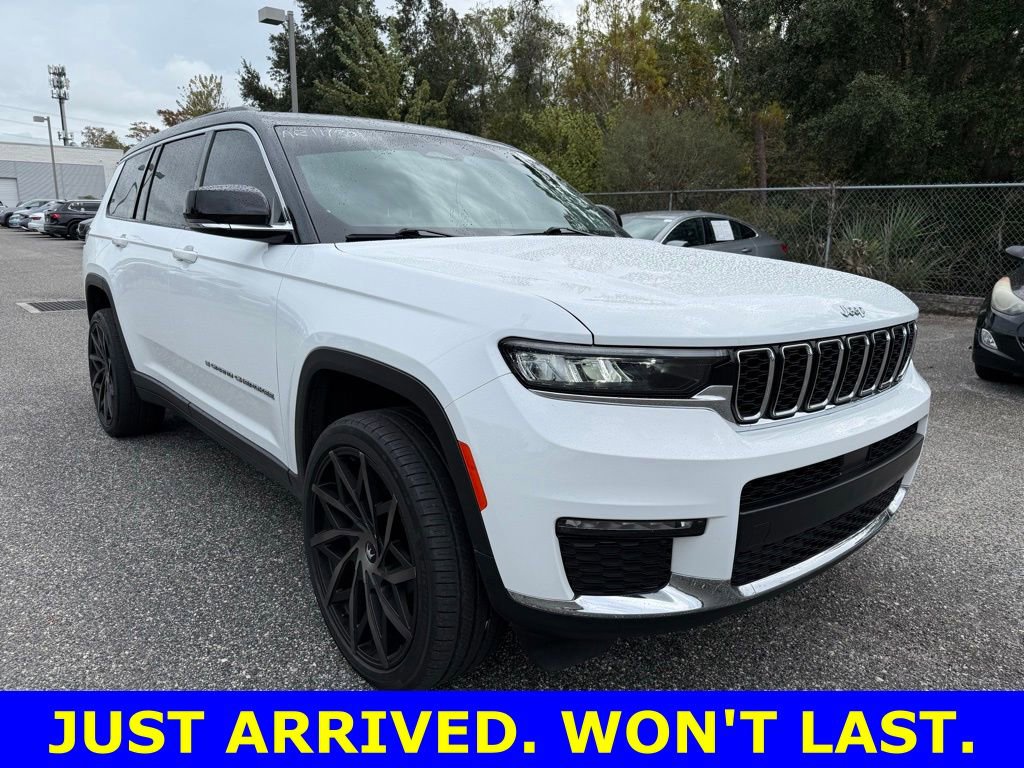 Used 2022 Jeep Grand Cherokee L Limited image 3