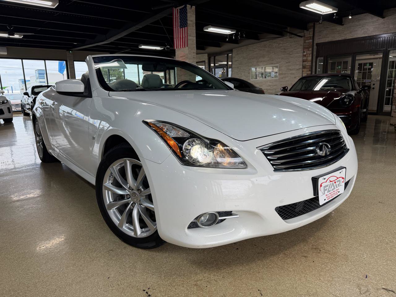 Used 2014 INFINITI Q60 Convertible w/ Premium Package RWD image 7