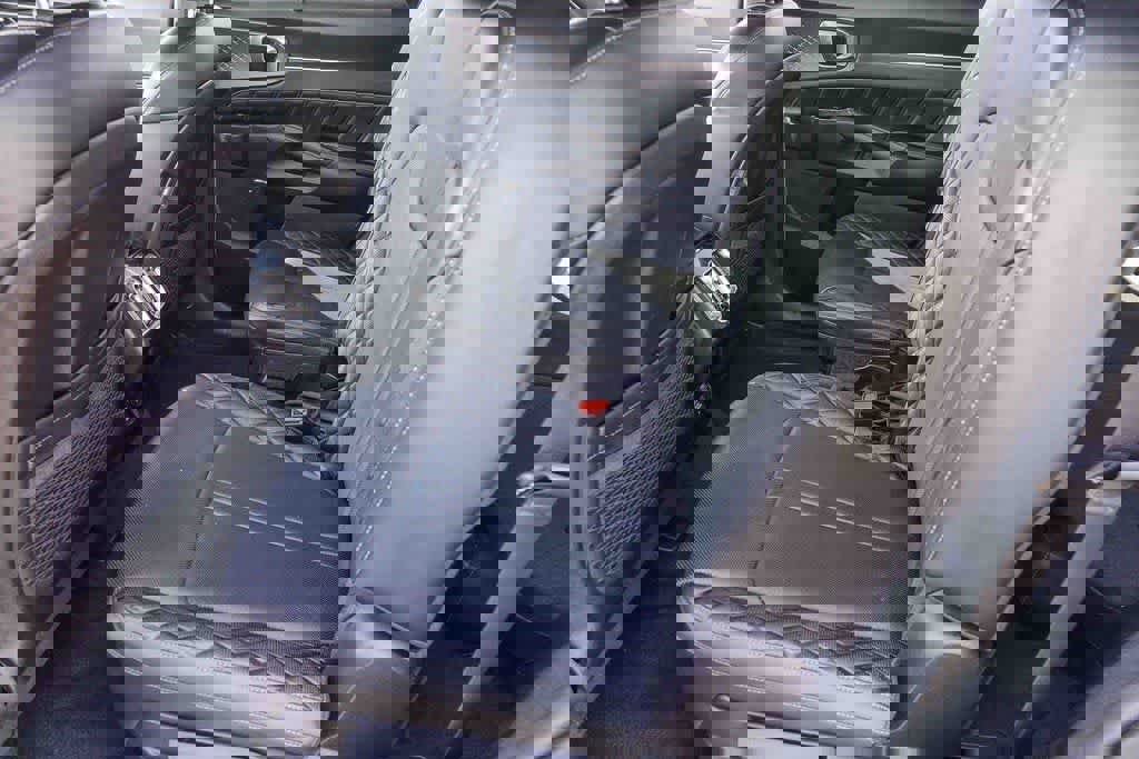 Certified 2023 Kia Sorento SX image 17