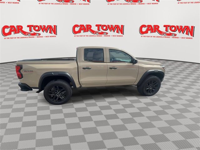 Used 2024 Chevrolet Colorado Trail Boss w/ Technology Package image 9