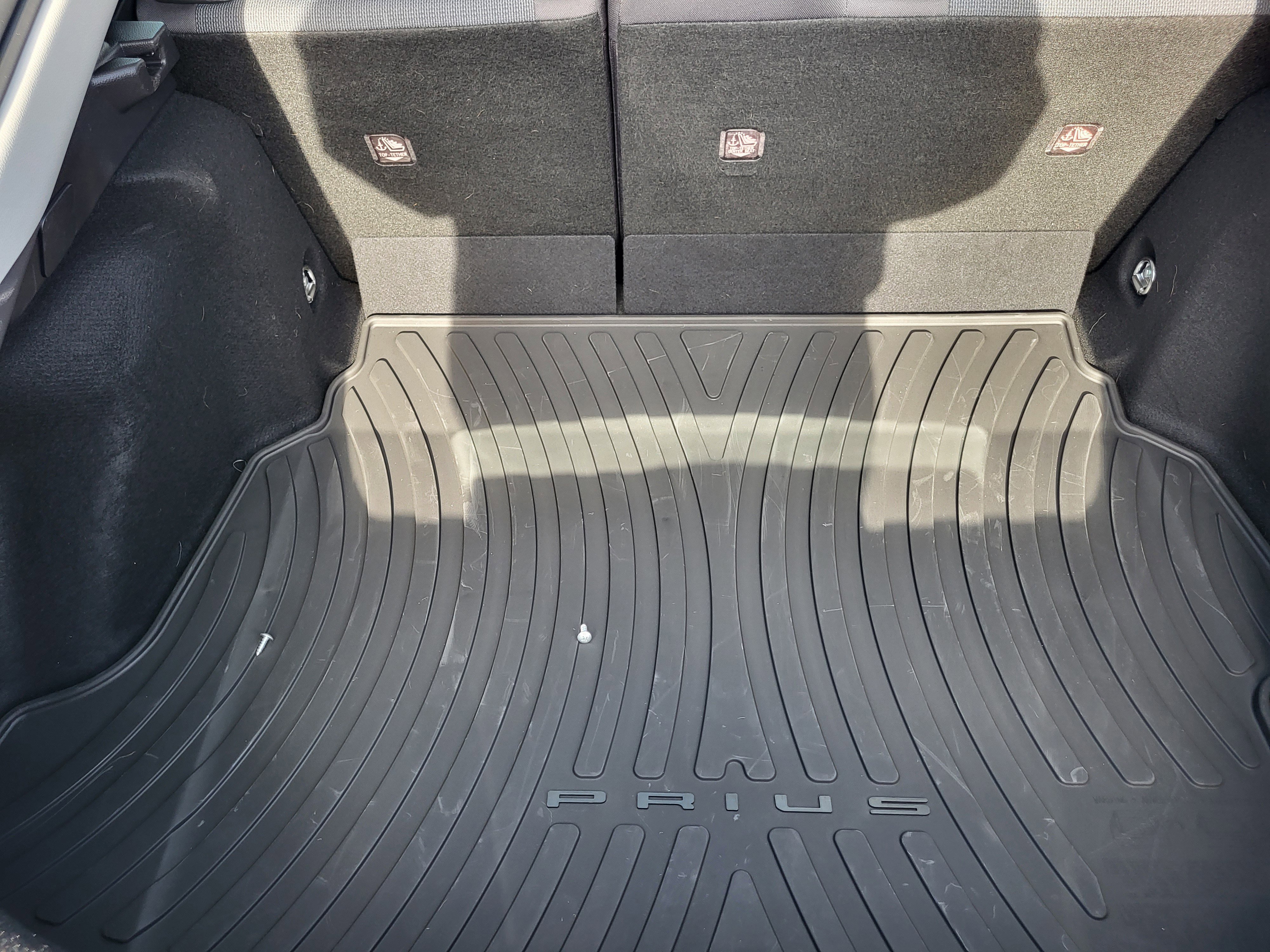 Used 2025 Toyota Prius LE image 12