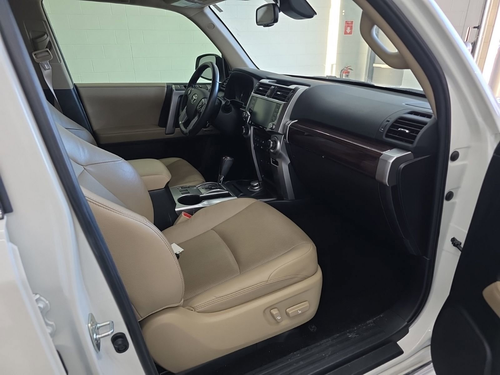Used 2023 Toyota 4Runner Limited image 9