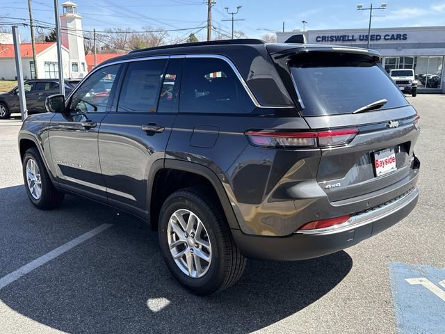 New 2026 Jeep Grand Cherokee Laredo image 18