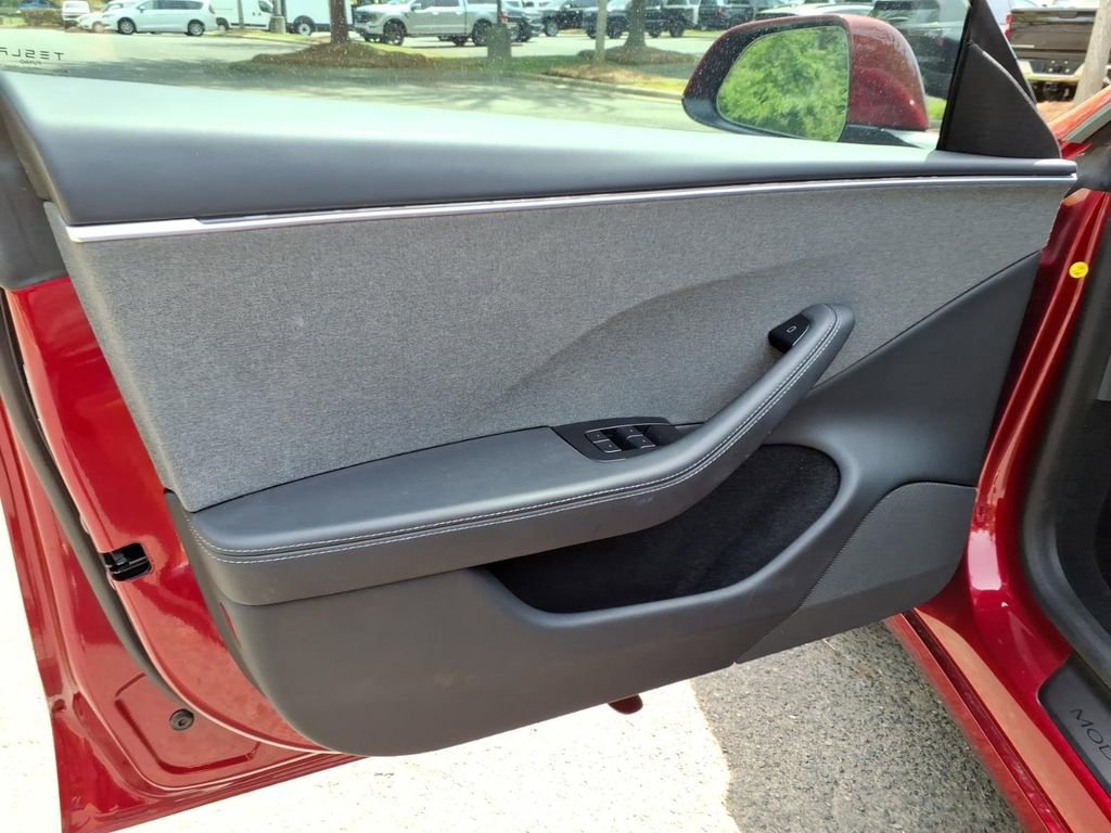 Used 2025 Tesla Model 3 Long Range RWD image 19