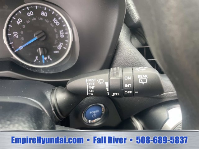 Used 2021 Toyota RAV4 XLE w/ Protection Package (TMS) AWD/4WD image 31