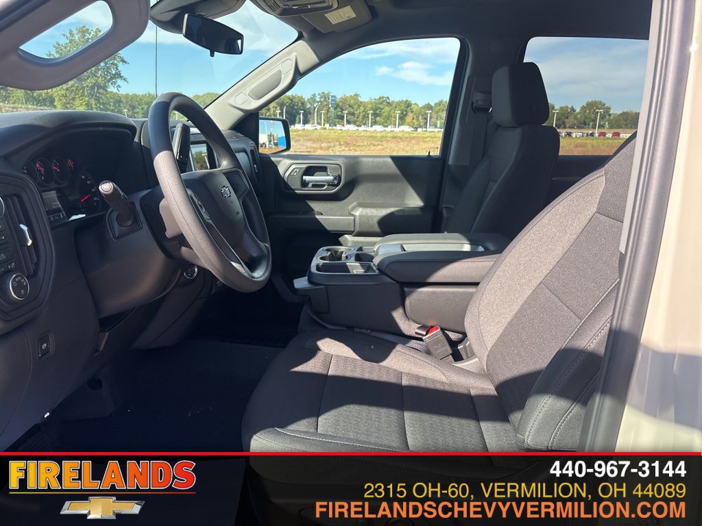 New 2026 Chevrolet Silverado 1500 Custom Trail Boss w/ LPO, Dark Essentials Package image 15