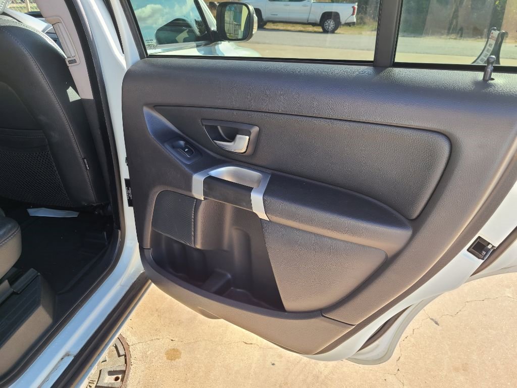 Used 2013 Volvo XC90 3.2 image 18