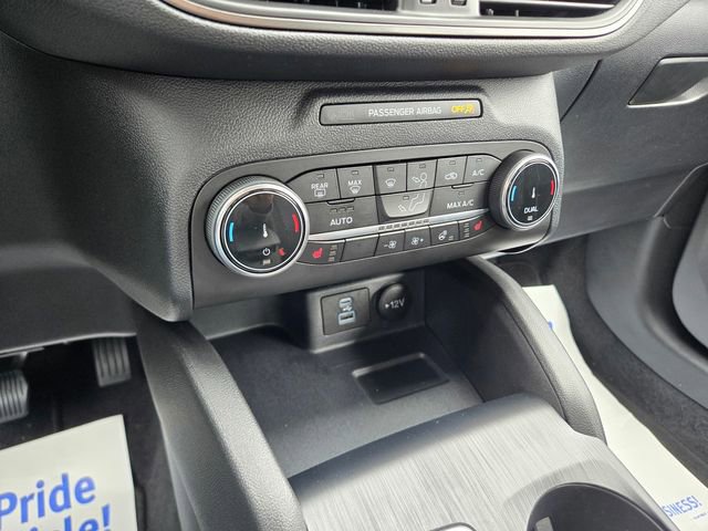 Used 2023 Ford Escape Active AWD/4WD image 9