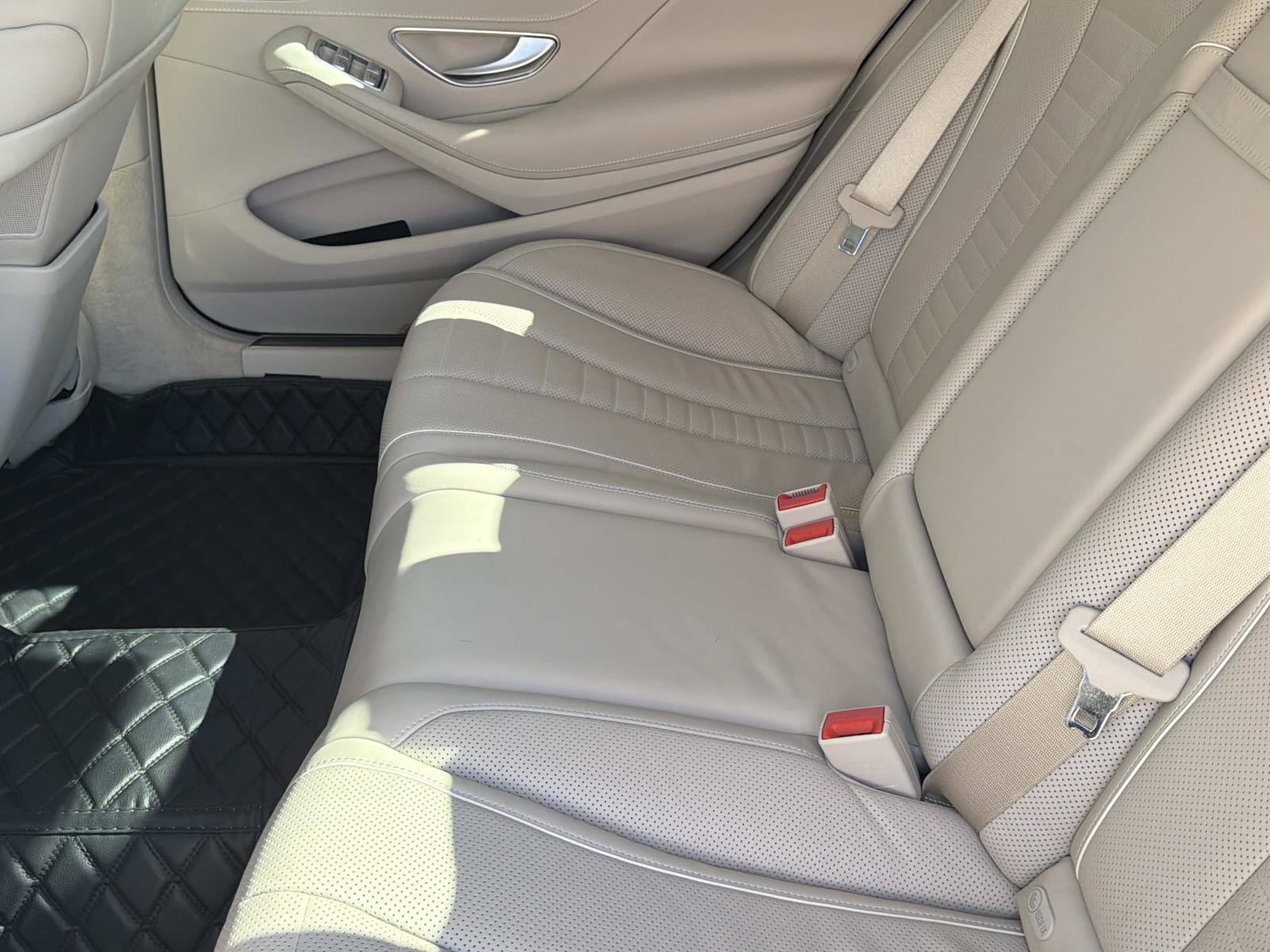 Used 2020 Mercedes-Benz S 560 Sedan image 12