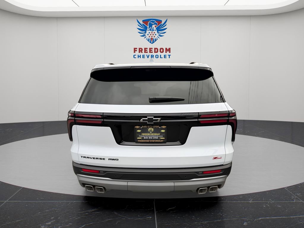New 2026 Chevrolet Traverse Z71 w/ Driver Confidence Package AWD/4WD image 5