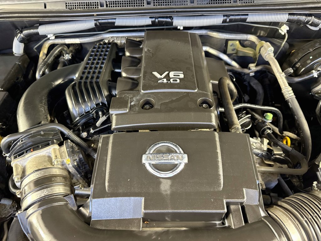 Used 2012 Nissan Frontier SV w/ SV Premium Utility Pkg RWD image 32