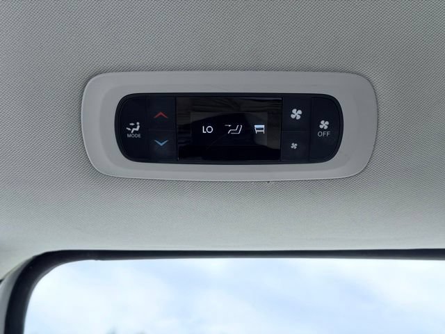 Certified 2023 Chrysler Voyager LX FWD image 25