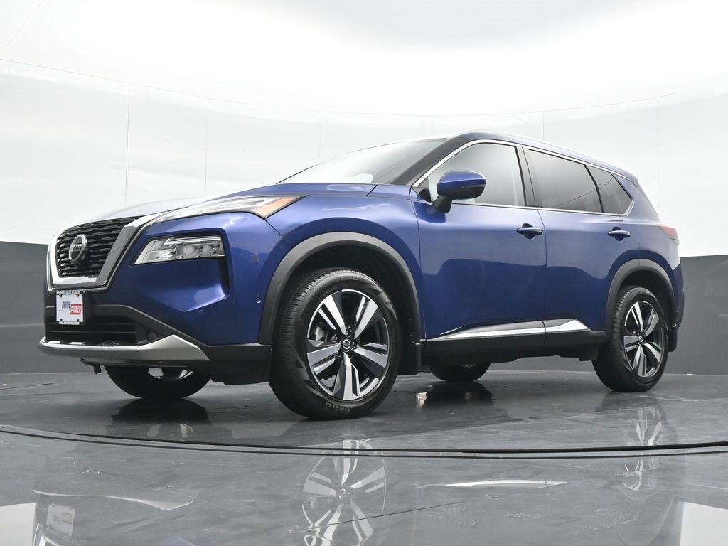 Used 2021 Nissan Rogue Platinum image 17