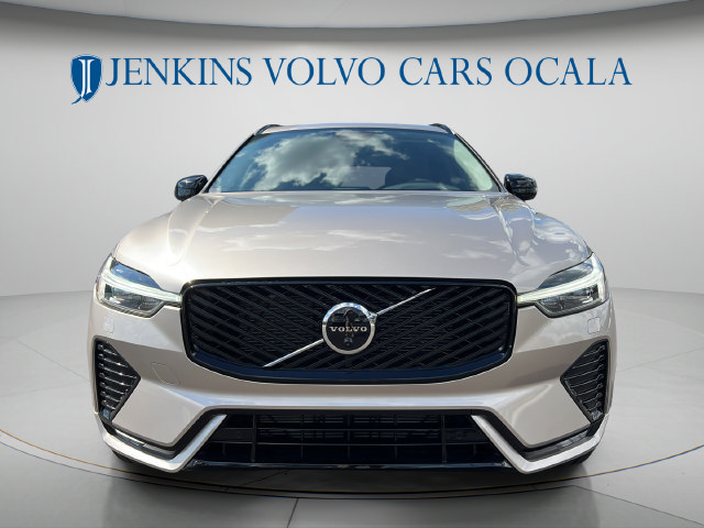 New 2026 Volvo XC60 B5 Ultra w/ Protection Package Premier AWD/4WD image 8