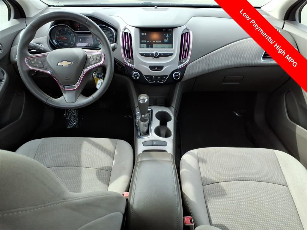 Used 2018 Chevrolet Cruze LS w/ LS Fleet Convenience Package image 11