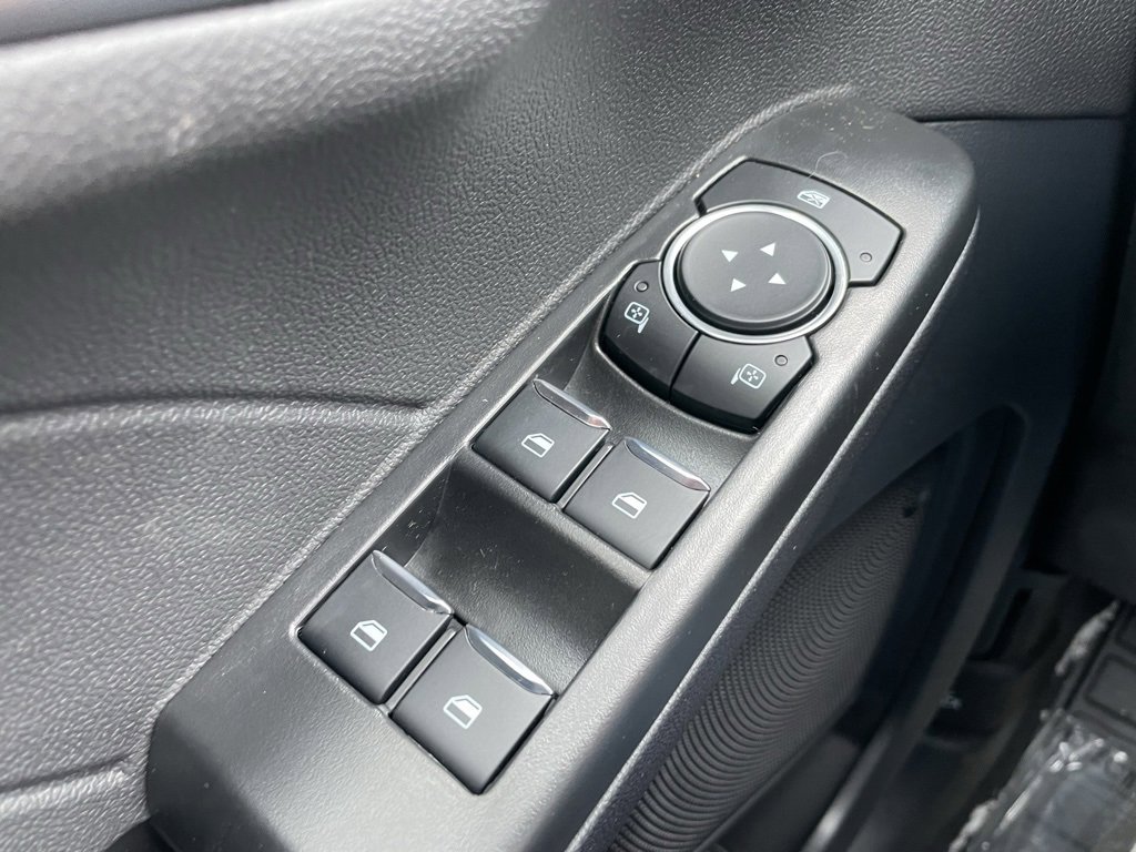 New 2026 Ford Escape SE image 27