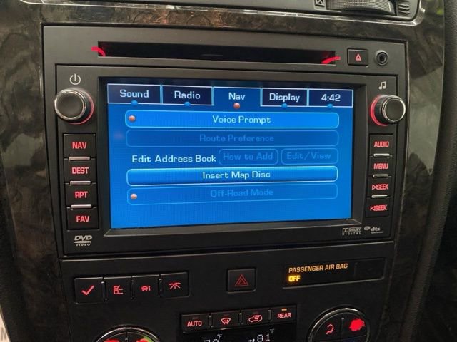 Used 2011 GMC Acadia Denali image 11