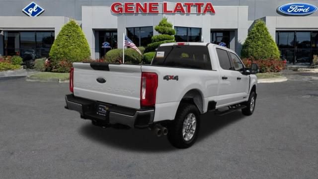 Certified 2025 Ford F250 XLT image 7