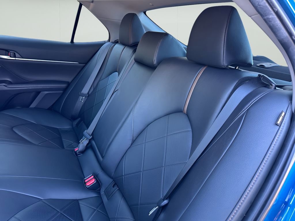 Used 2019 Toyota Camry XLE image 24