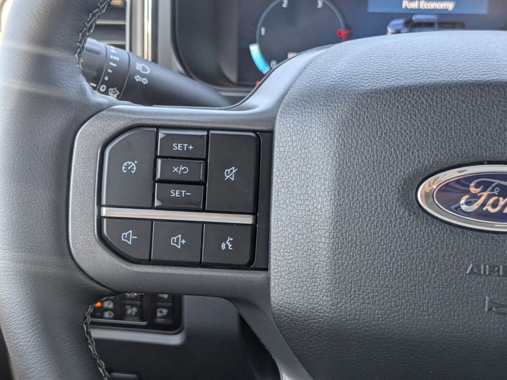 New 2026 Ford F250 Lariat w/ Chrome Package image 27