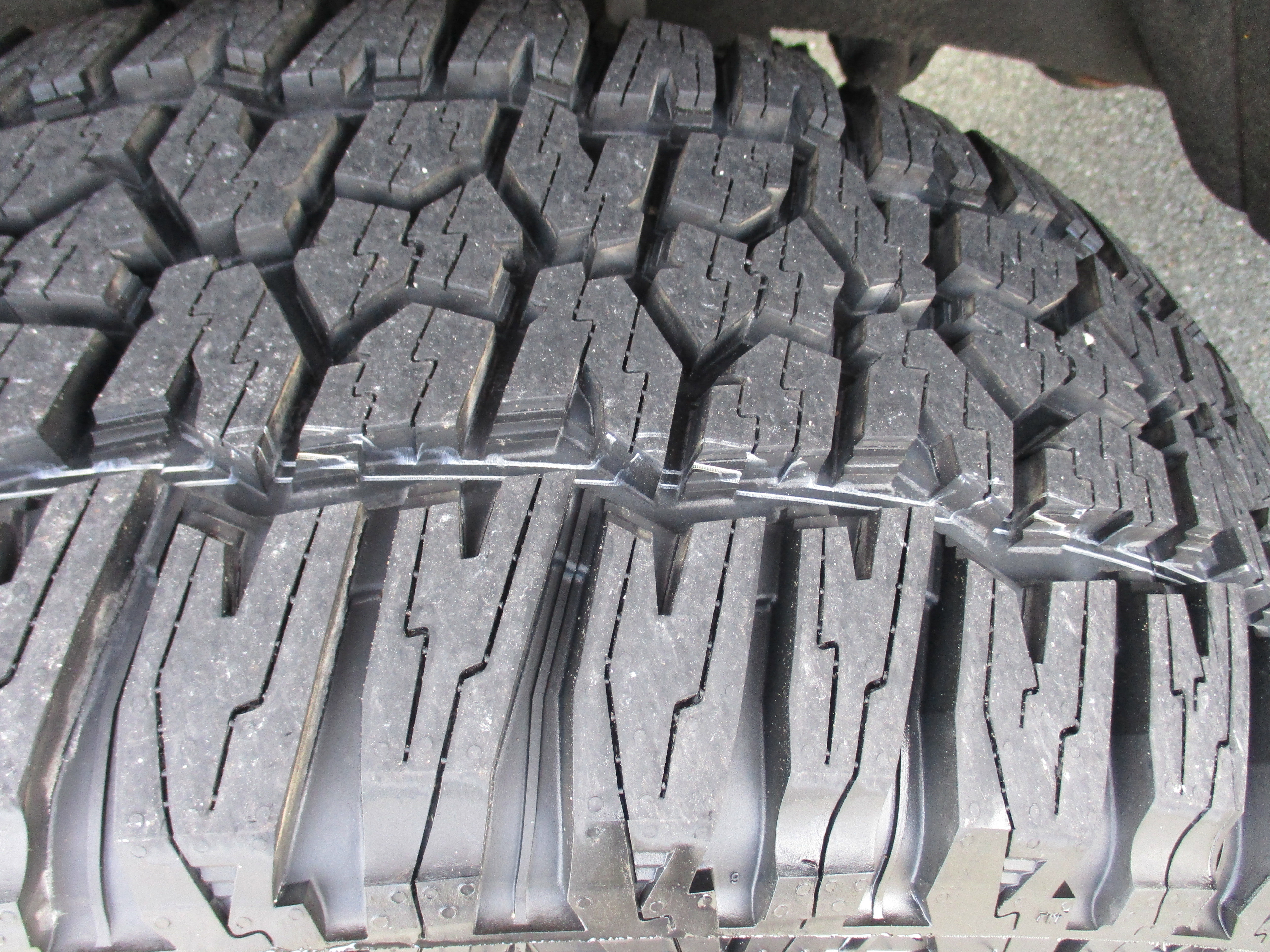 Used 2019 Chevrolet Silverado 1500 LTZ image 10