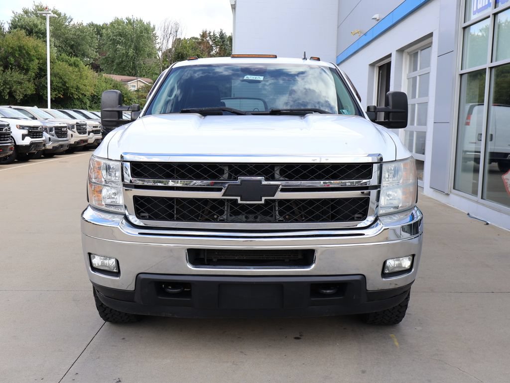 Used 2014 Chevrolet Silverado 2500 LTZ w/ LTZ Plus Package AWD/4WD image 5