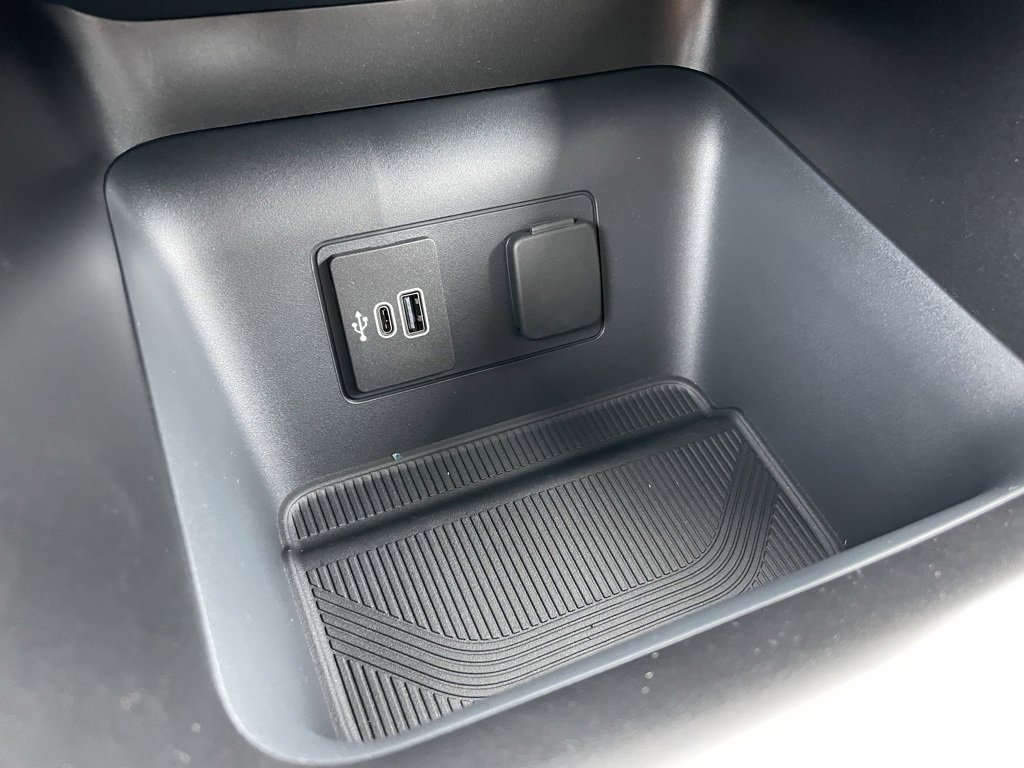 New 2026 Ford Explorer Active image 14