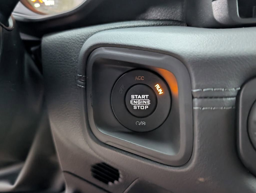 New 2026 Jeep Gladiator Sport AWD/4WD image 20