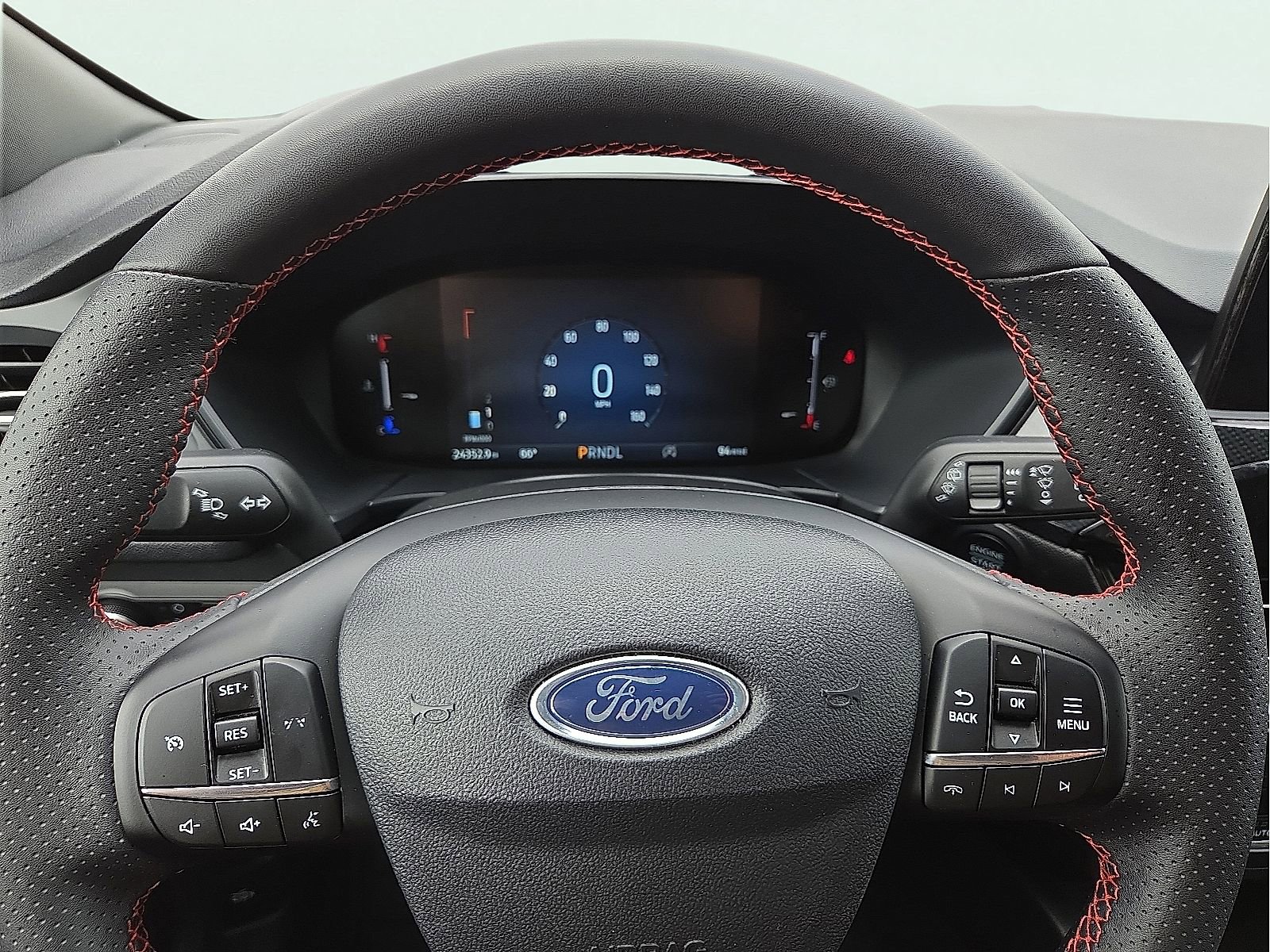 Used 2025 Ford Escape ST-Line FWD image 24